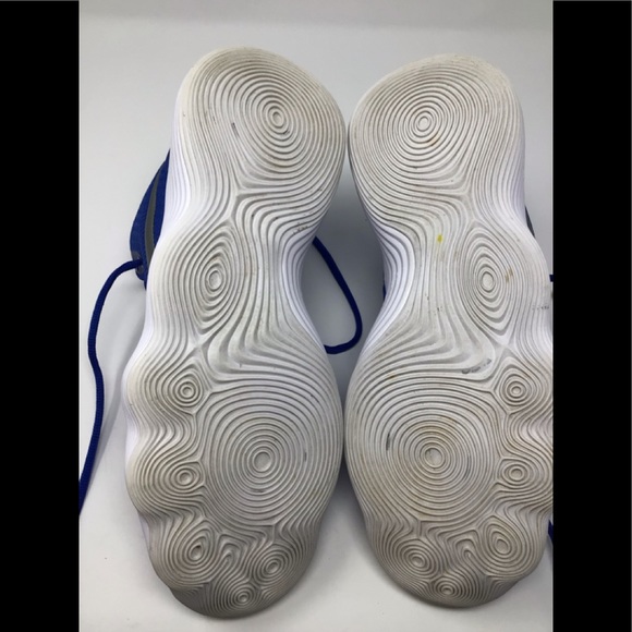 Nike’s Kevin Durant Hyper Dunks Blue Sneakers - Picture 8 of 9